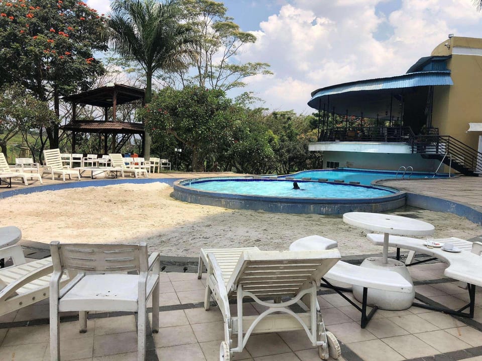 2 BR Marbella Suite Apt for your perfect getaway Apartment in Bandung