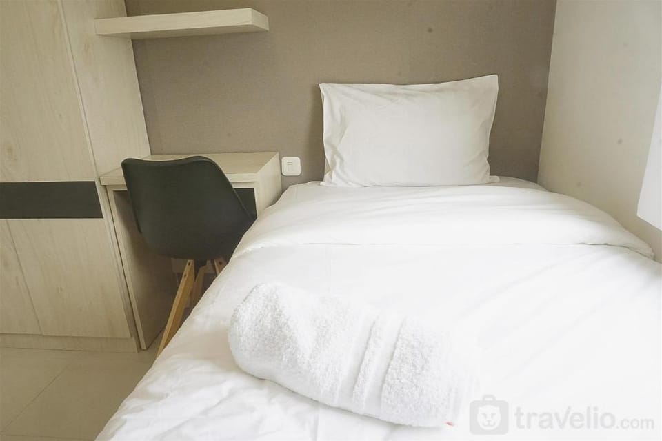 Homey 2BR @ Parahyangan Residence By Travelio Apartment in Parongpong