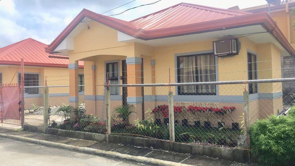 JIREHS GUESTS HOME - BUTUAN Vacation rental in Caraga