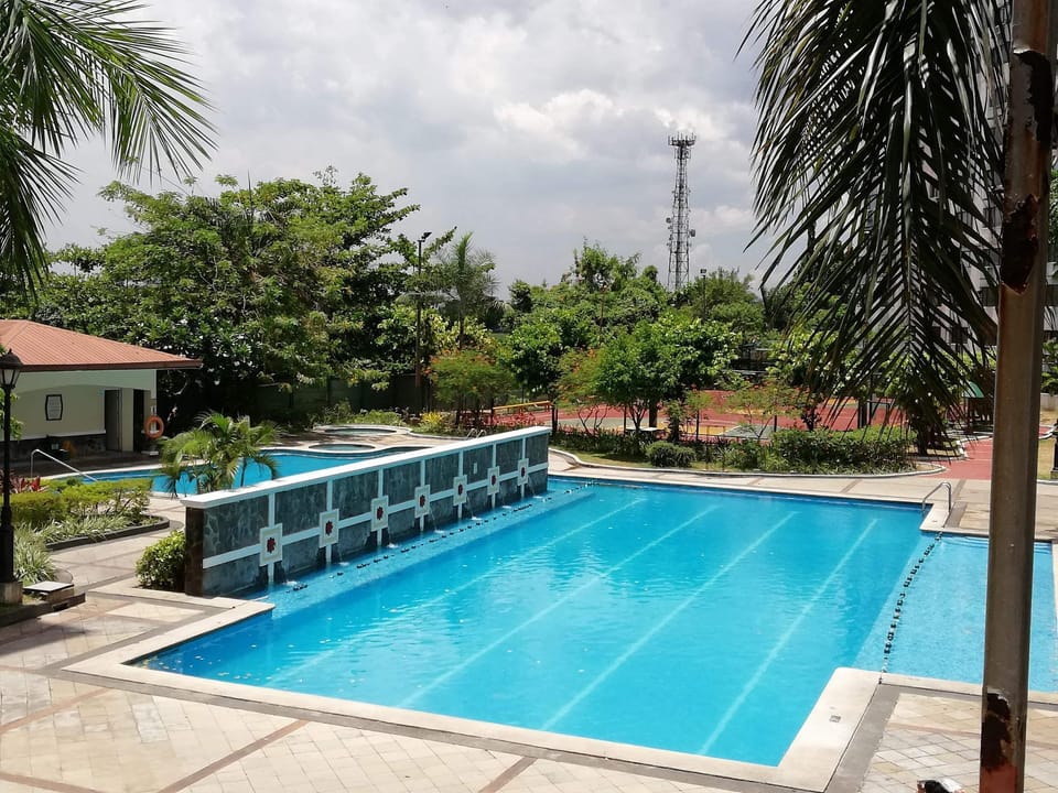 Condo Unit in Pasig/Cainta 2BR fully furnished Apartment in Pasig
