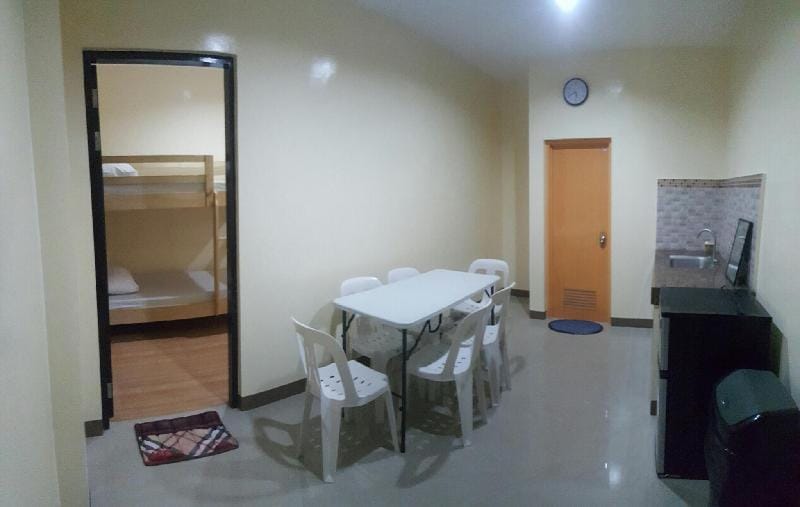 Northwing Apartelle (Transient Unit 7) Apartment in San Juan