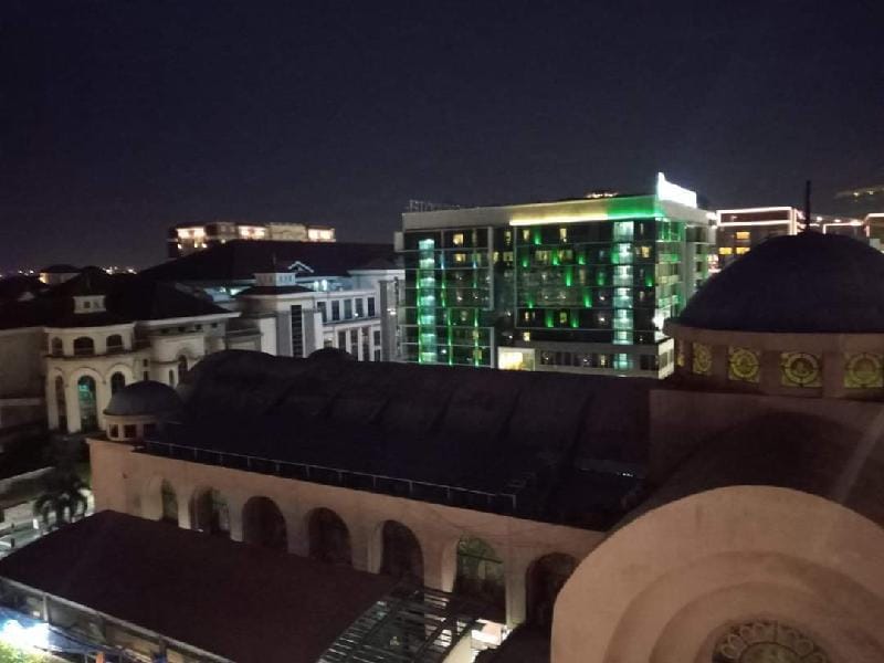 Vacation Apartment Across Manila Airport Apartment in Pasay