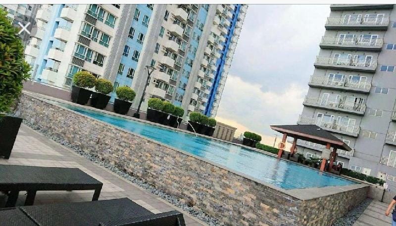 MEZZA 2 RESIDENCES Apartment in Manila City