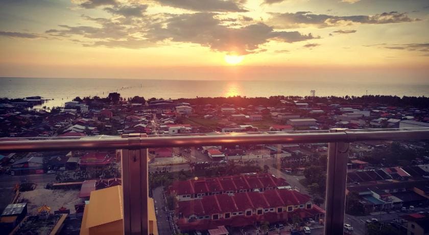 SeaView Homestay 13A @ 高楼［看海］阳台 Apartment in Selangor, Malaysia