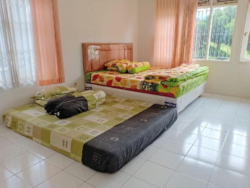 Villa Puncak Resort Gn. Tretes 3 Villa in West Java