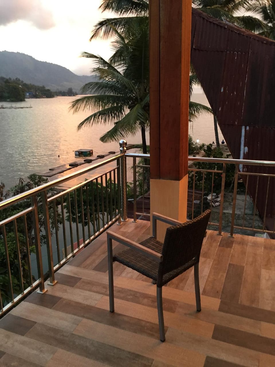 Peaceful Lakeside Villa (AMORA) Villa in Indonesia