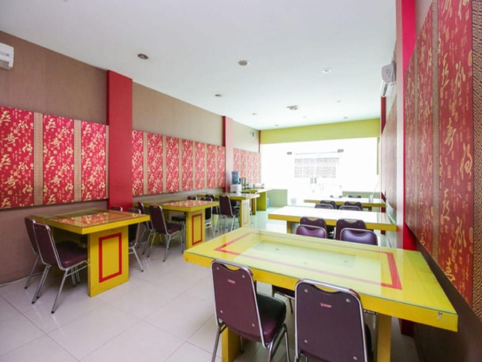 Wisma Rainbow Pekanbaru Vacation rental in West Sumatra, Indonesia