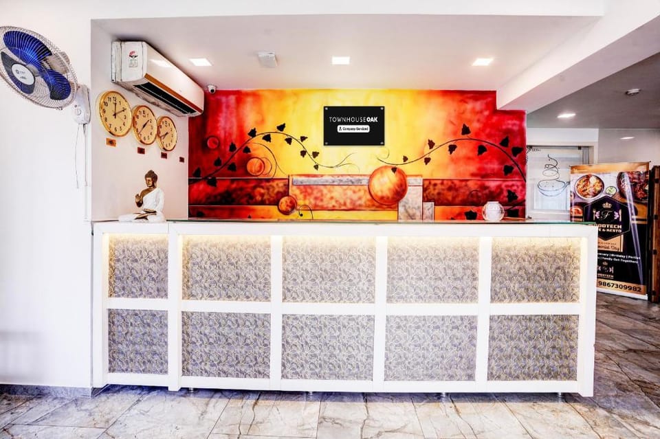 Super Townhouse OAK Kopar Khairane Navi Mumbai Formerly IVY Hotel Hotel in Maharashtra