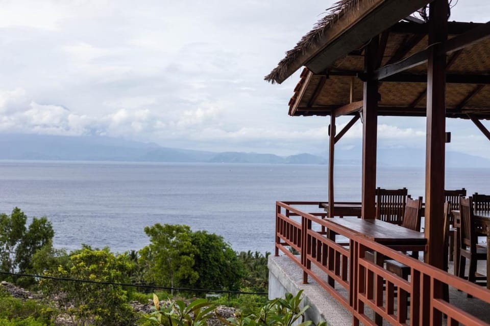 D' Artha Cottage Hotel in Nusapenida