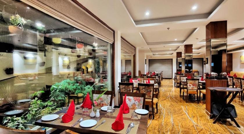 Royale Retreat Hotel And Spa Near Mall Hotel in Shimla