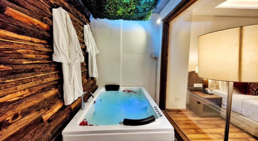 Royale Retreat Hotel And Spa Near Mall Hotel in Shimla