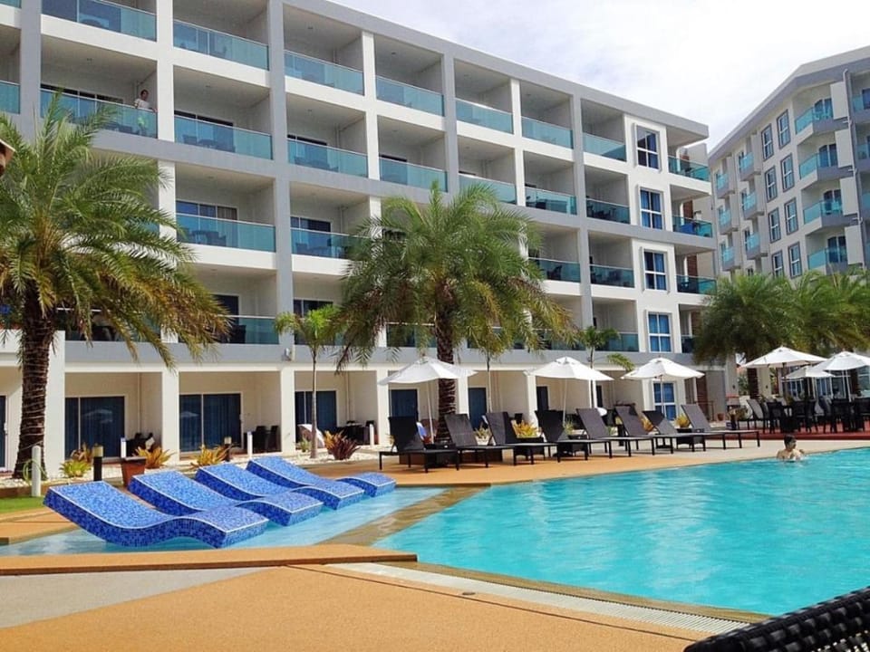 GrandBlue Condominium-701 TopFloor Maephim  Rayong Apartment in Chon Buri Changwat