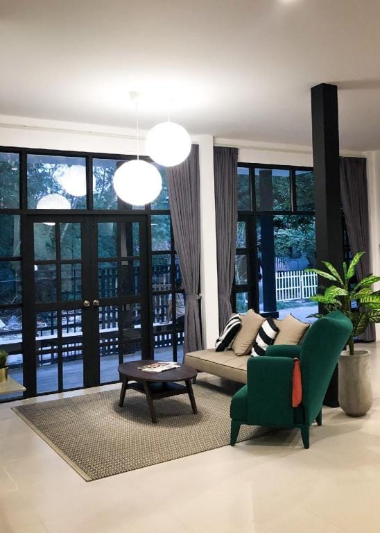 Ban Rub Lom Pool Villa 3 Bedrooms Rim Klong  Villa in Rayong, Mueang Rayong District, Rayong, Thailand