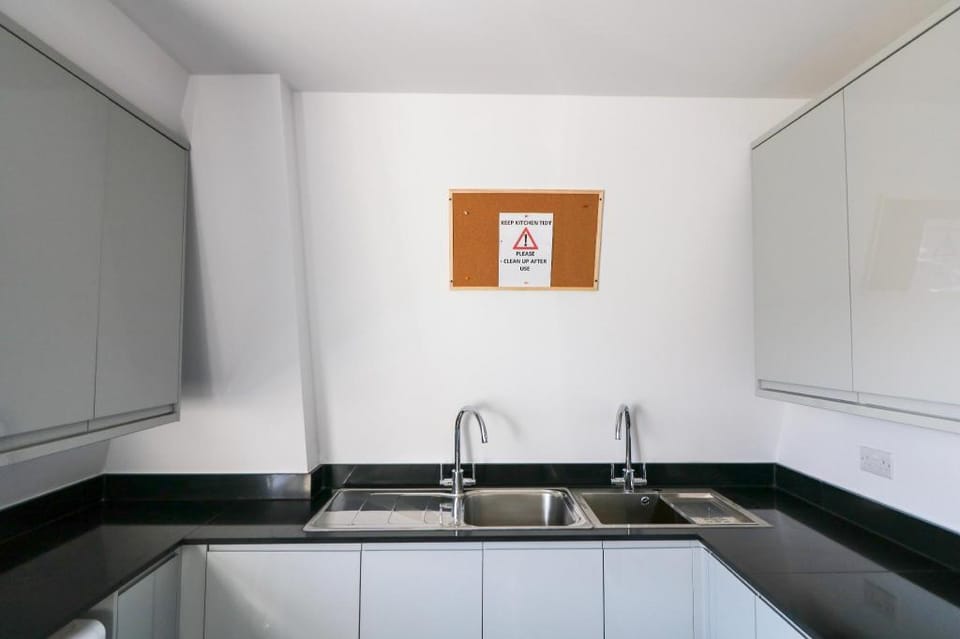 Comfy Studio in Kingsbury F7 Apartment in Edgware