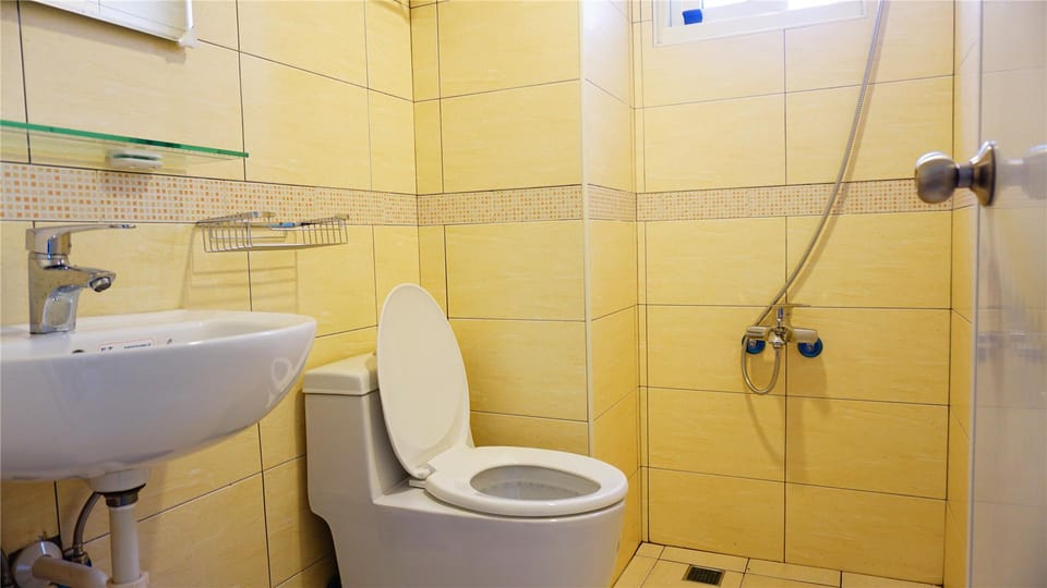 comfortable and quiet new building Vacation rental in Kaohsiung