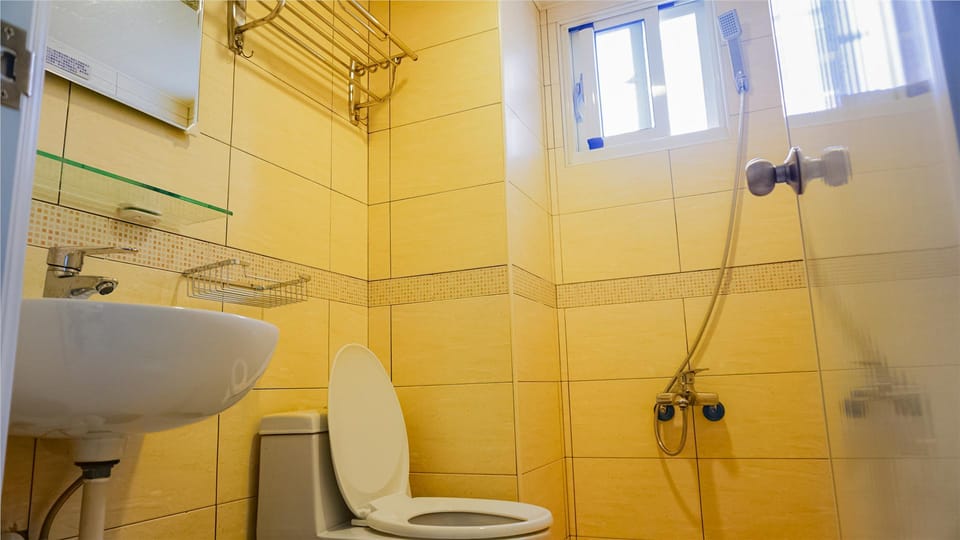 comfortable and quiet new building Vacation rental in Kaohsiung