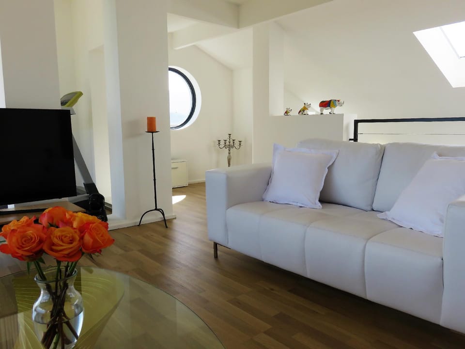 Cape white villa Villa in Cape Town