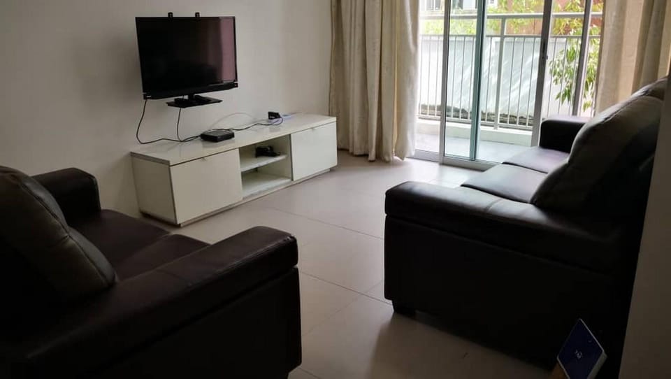 Homestay A-1-17 (6 pax) @ Golden Hills NightMarket Apartment in Brinchang