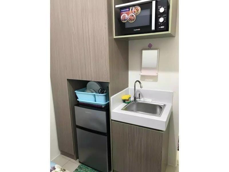 Shanilyn Residency @ Urban Deca Tower W/ Netflix Apartment in Mandaluyong