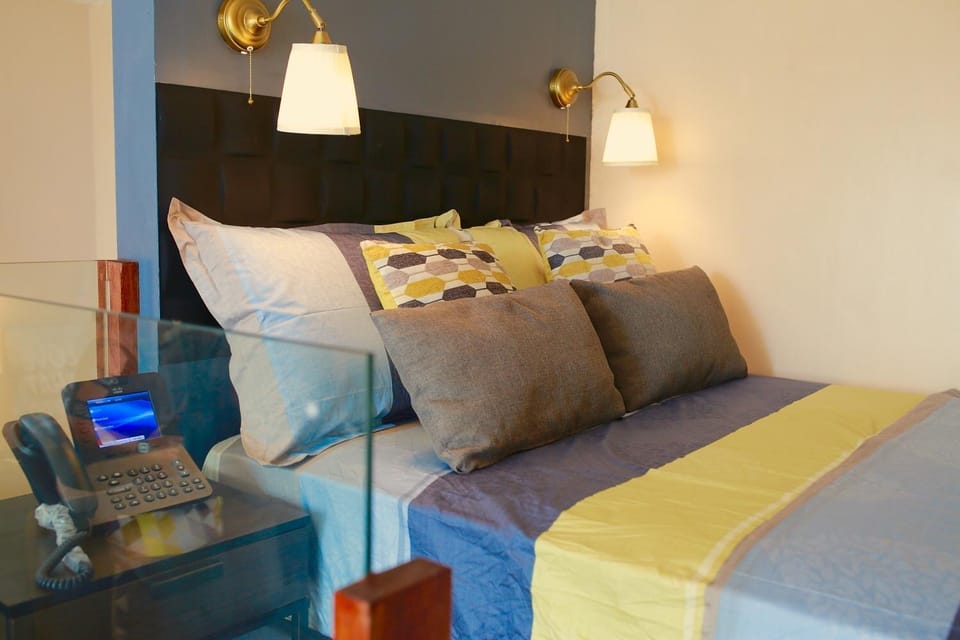 Homey Suite Studio@ Twin Oaks Place - Great Views Apartment in Mandaluyong