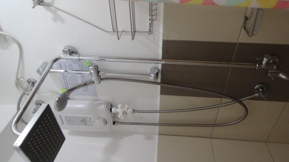 Cozy 1BR Grace Residences with High speed internet Apartment in Makati