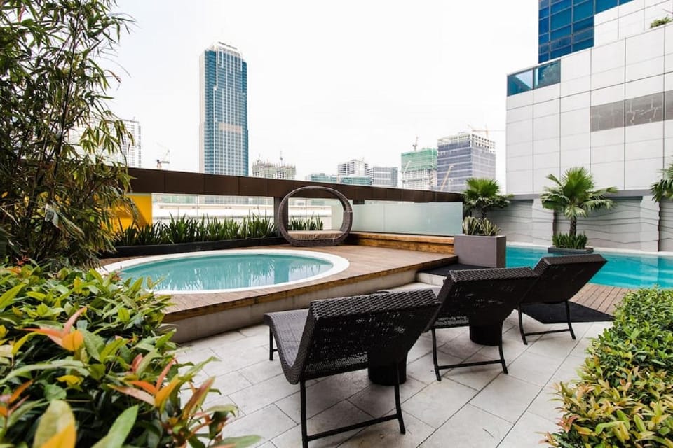 RB Suites  Apartment in Makati
