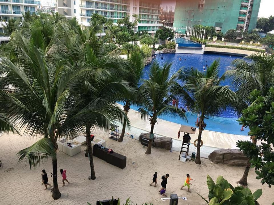 Escape Philippines at Azure Santorini Apartment in Paranaque