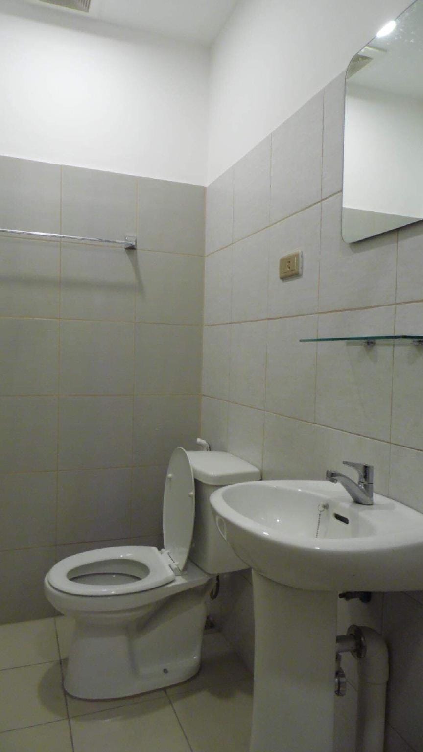 STUDIO (UNIT 805) Apartment in Quezon City