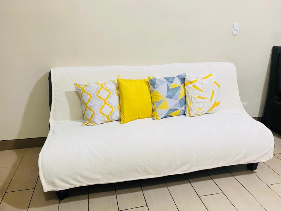 Best Stays Ph in The Venice Luxury Residences Apartment in Makati