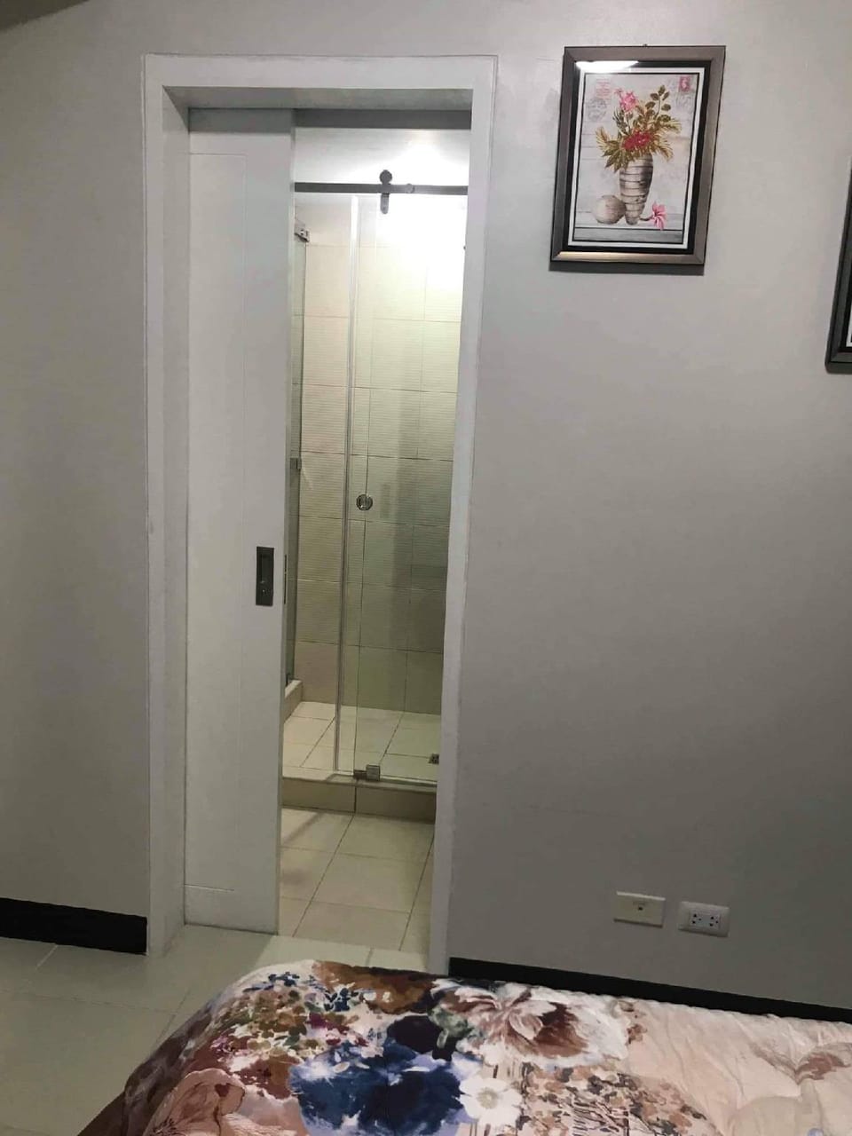 Fully Furnished 1 Bed Greenfield Ortigas Shaw MRT Apartment in Mandaluyong