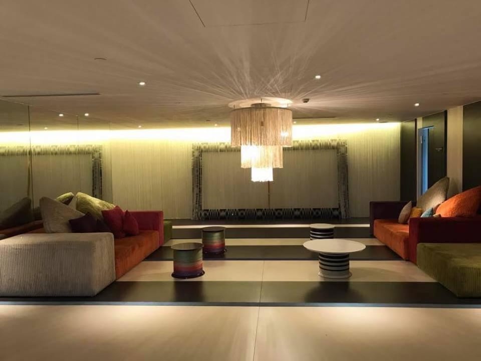 Extraordinary Solace Space @ Acqua with Netflix Apartment in Mandaluyong