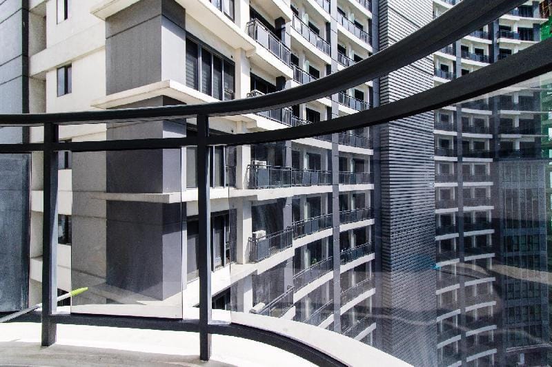 Fashionable Feel  Home at Milano + Parking Apartment in Makati