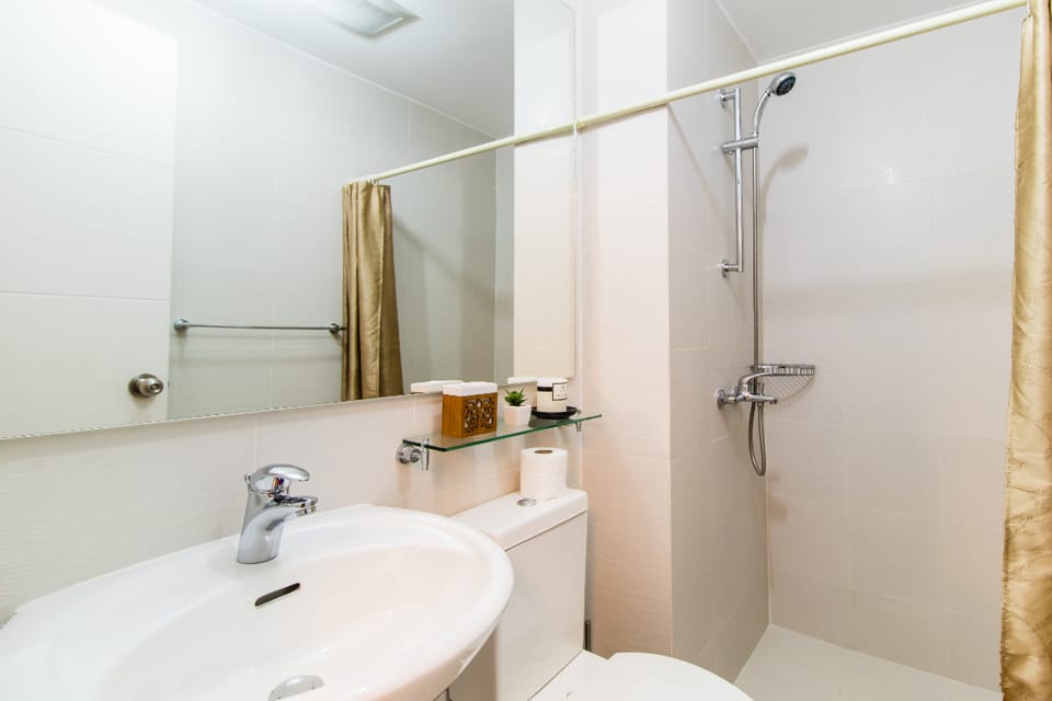 Spacious & Homey 2 Bedroom Apartment in Mandaluyong