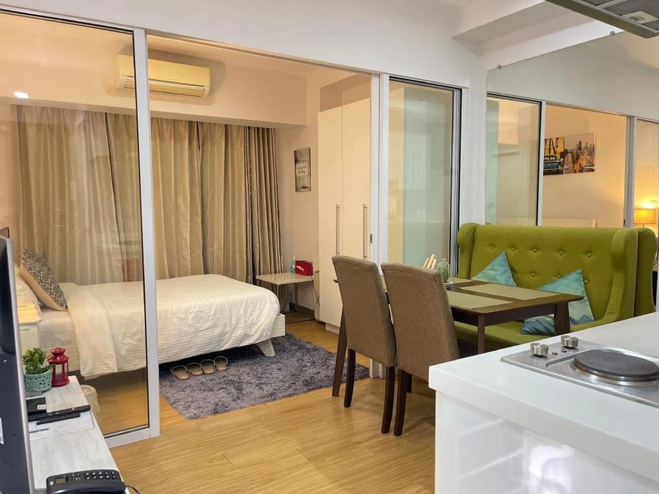 Sakura House Apartment in Mandaluyong