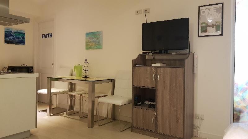 Azure Urban Resort 2BR - Gospel Haven with Parking Apartment in Paranaque