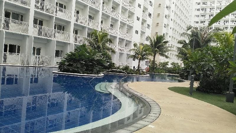 CONDO Shore residences tower C MOA Apartment in Pasay