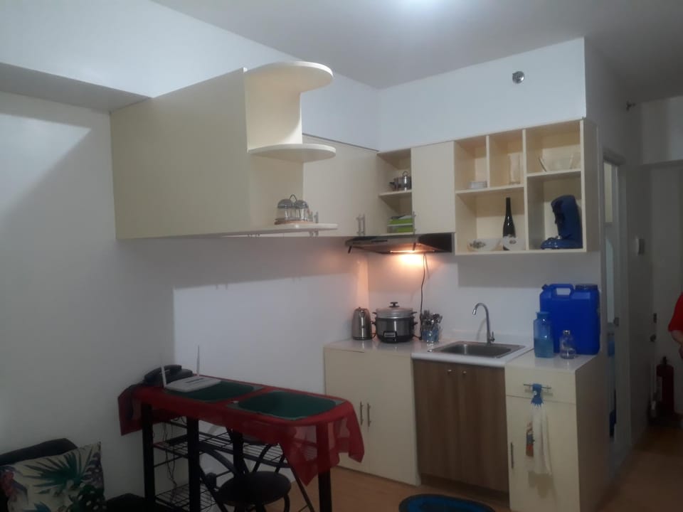 Heart of Metro Manila Apartment in Mandaluyong