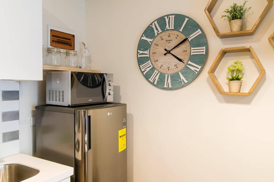 Astonishing Scandinavian Space @ Acqua Apartment in Mandaluyong