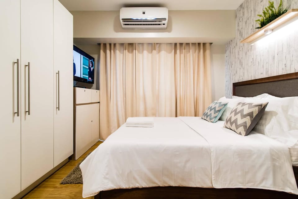 Astonishing Scandinavian Space @ Acqua Apartment in Mandaluyong