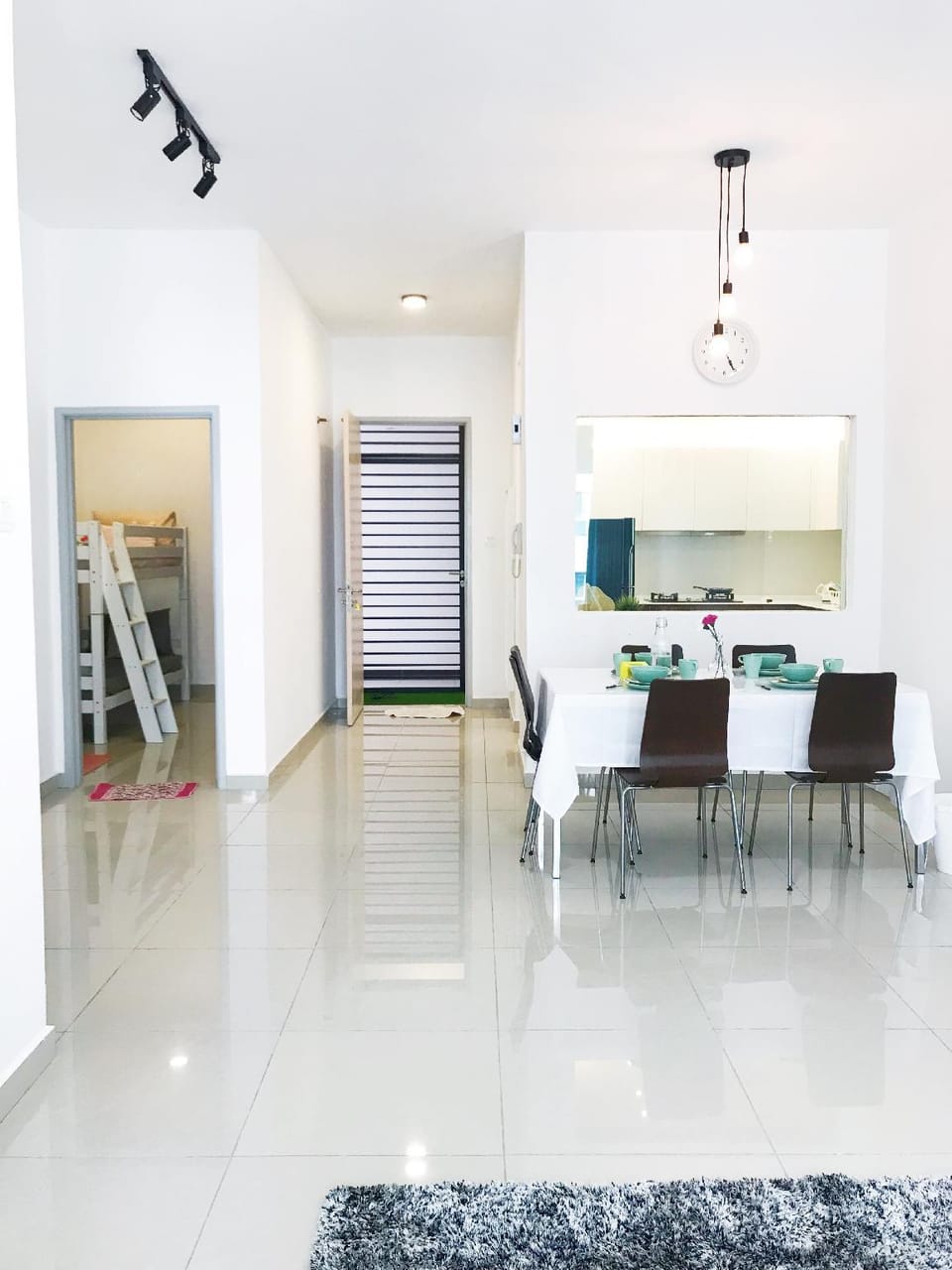 COZY 3BRM IN HOMESTAY JB 5MINS CIQ  Apartment in Johor Bahru