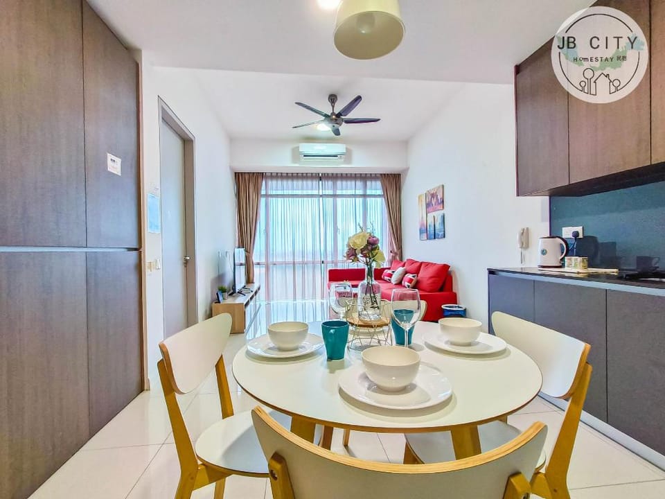 Grand Medini Summer Suites by RR JBcity Apartment in Johor
