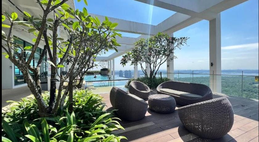 Medini Comfort 3BR Legoland Gleneagle Apartment in Johor