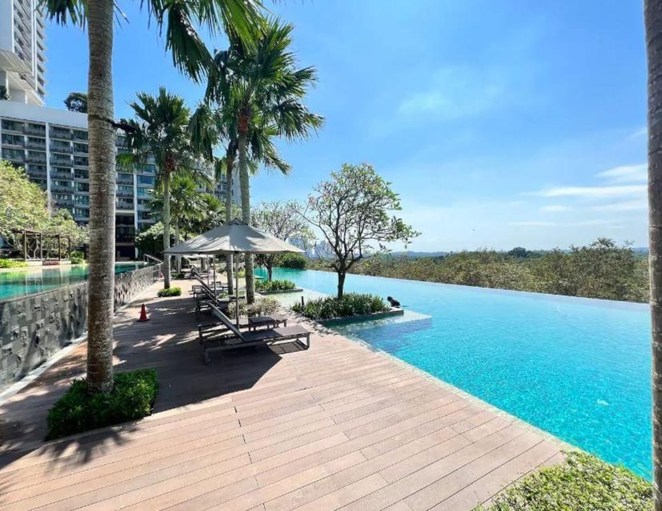 Stylish 3BR  Legoland Gleneagles Medini Apartment in Johor
