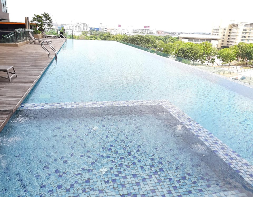 Big, Comfort Room @ Mount Austin 18 Johor Bahru Apartment in Johor Bahru