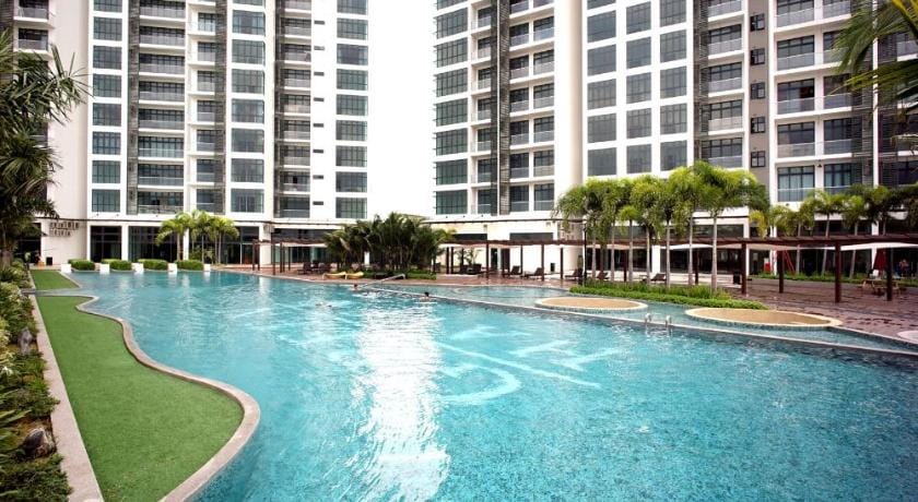 Permas 5min@10min  CIQ & CS@3R2B@Green Haven Apartment in Johor