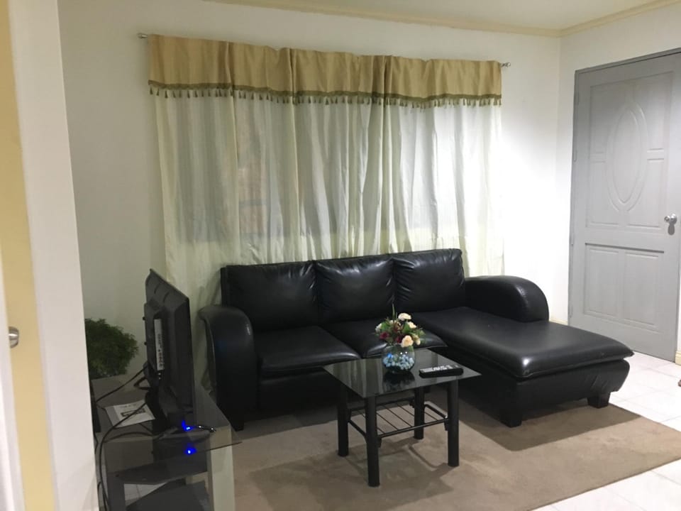 2 BR apartment near CONVENTION Center #1 Apartment in Iloilo City
