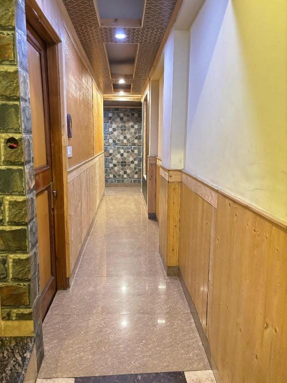 Hotel Lords Grey Deluxe Near The Mall Road Shimla Hotel in Shimla
