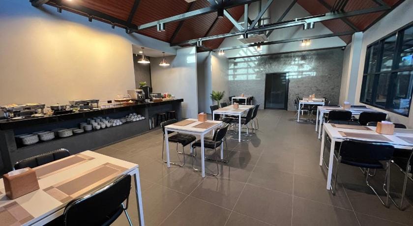 THE HUB SURATTHANl Hotel in Surat Thani Changwat