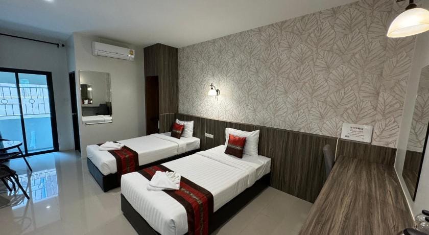 THE HUB SURATTHANl Hotel in Surat Thani Changwat