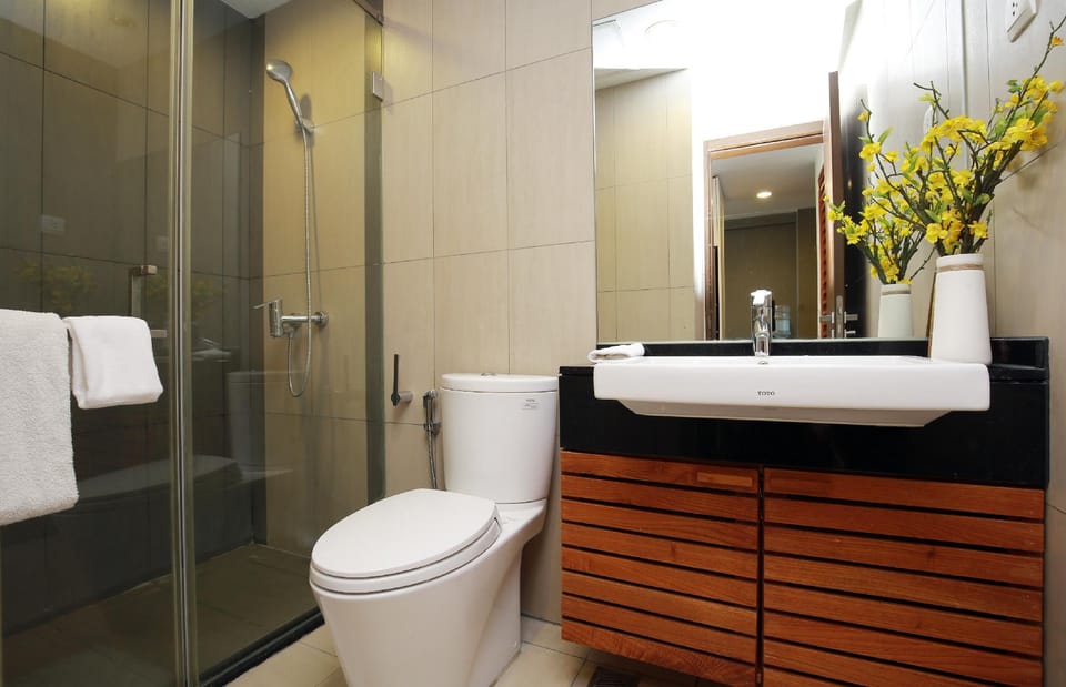 Shendo's Luxury 3BR Apartment@Lancaster20NuiTruc Apartment in Hanoi